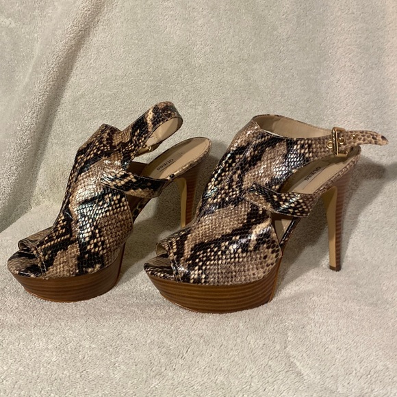 Guess Shoes - Guess snakeskin tan/brown platform heels. Size 8 1/2